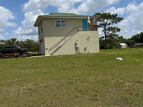 2nd image of 34955 NE 4th Drive