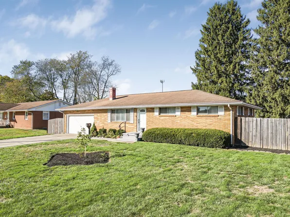 38 Carey Ln, Heath, OH 43056