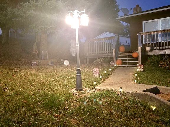4th image of 62003 Rolling Hills Ln