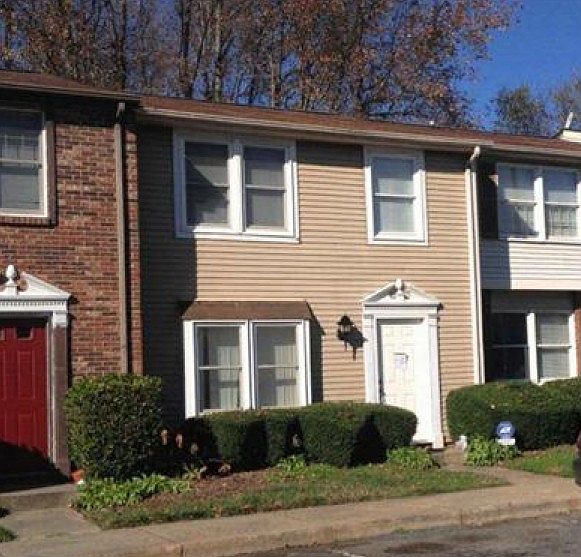 1st image of 7621 Holly Grove Ct