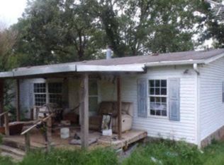 670 Charity Rd, Clinton, AR 72031