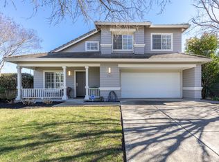 1010 Maria Dr, Petaluma, CA 94954