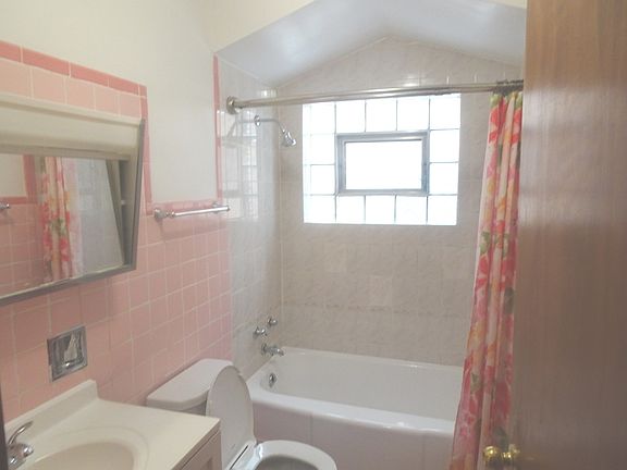 5th image of 7256 W Belmont Ave APT 1S