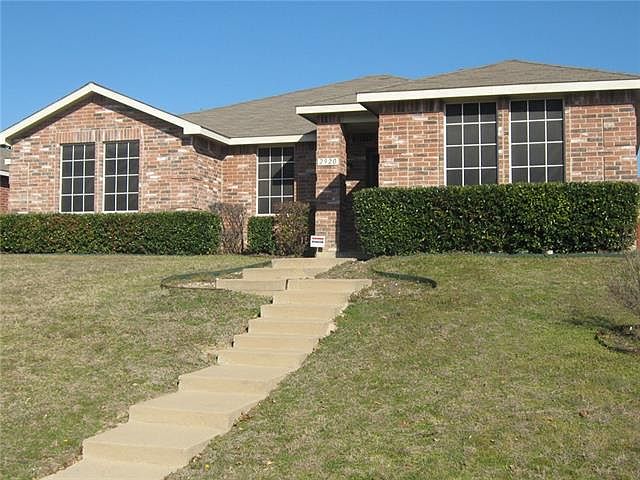 1st image of 2920 Crimson Clover Dr
