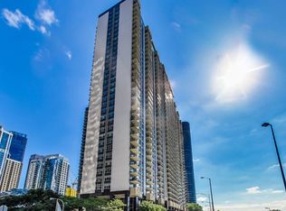 400 E Randolph St APT 3321, Chicago, IL 60601