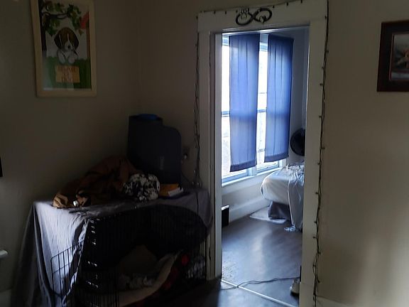 5th image of 2504 Olive St APT 1
