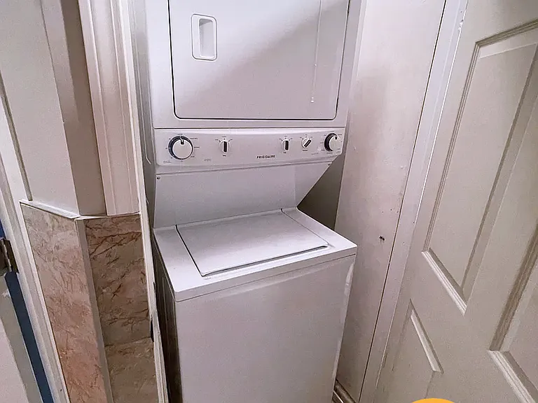 2326 Ashland Ave #1 — Photo 12