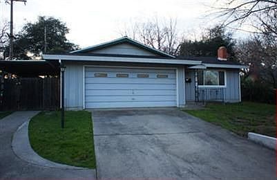 2nd image of 5707 Beauregard Way
