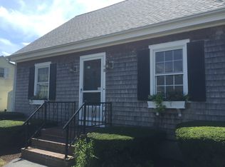 8 N Pleasant St, Dartmouth, MA 02748