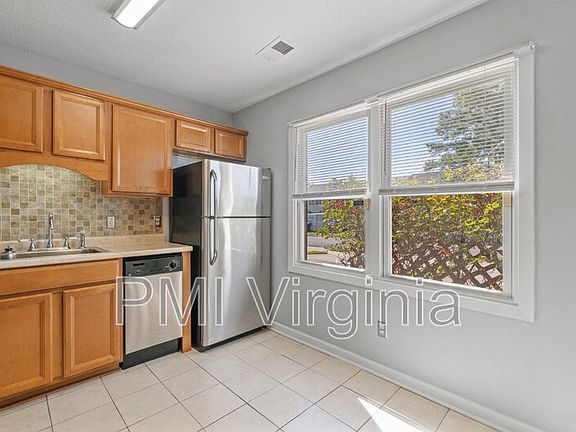 2nd image of 5948 Clear Springs Ct