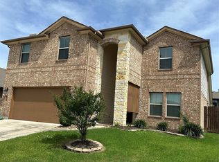 4002 Spurwing Ln, Baytown, TX 77521