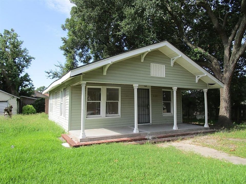 1st image of 409 W Humble St
