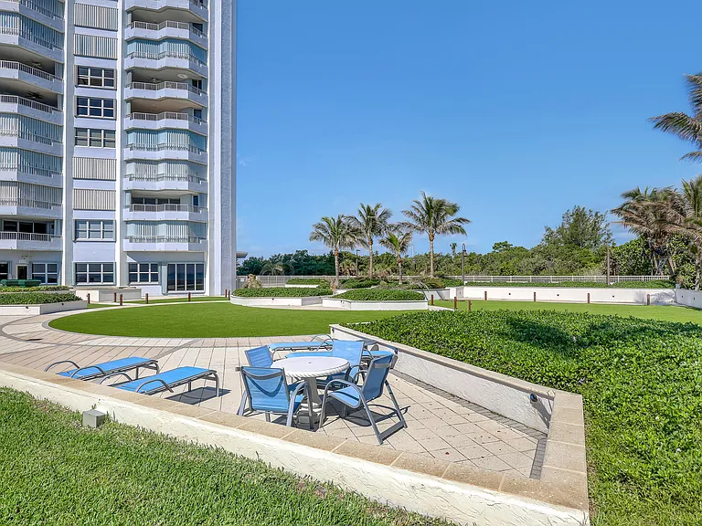 5200 N Ocean Dr #1902 — Photo 88