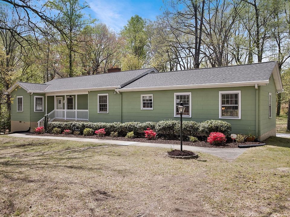 1st image of 3703 Edwards Rd