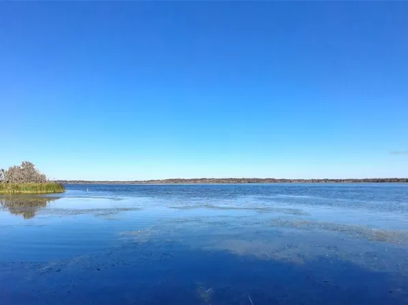 4192 County Road 400, Lake Panasoffkee, FL 33538