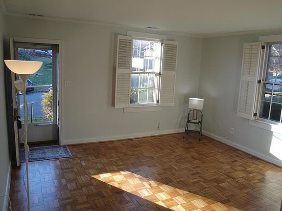 4th image of 1301 S Cleveland St APT 354