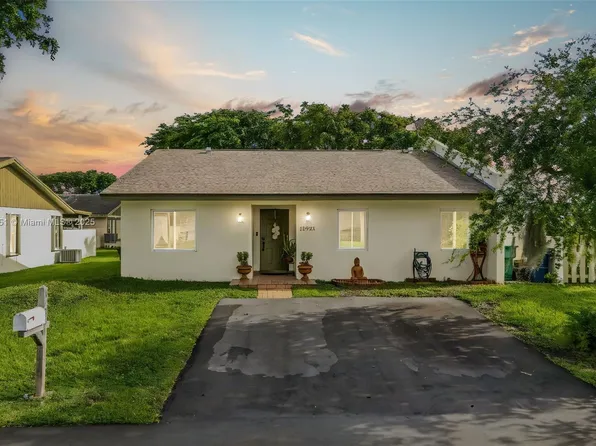 12321 SW 115th Ter, Miami, FL 33186