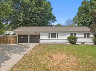 11218 E 48th Ter, Kansas City, MO 64133