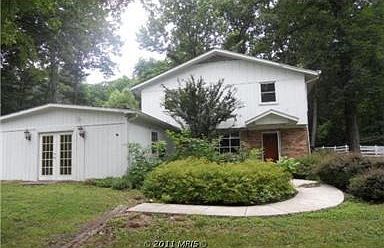 1st image of 2536 Youngs Dr