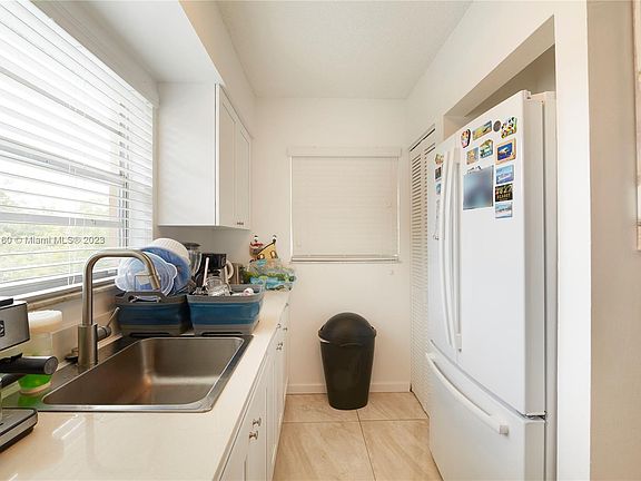 4th image of 1695 W 42nd St APT 201