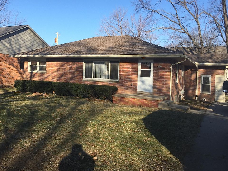 1st image of 1065 Woodslee St