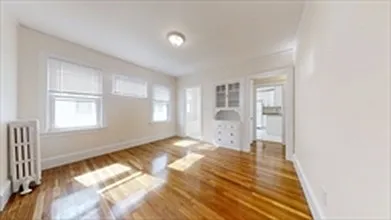 2 bed, 1000 sqft, $3,000 — Photo 3