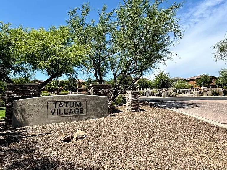 4365 E Morrow Dr — Photo 19