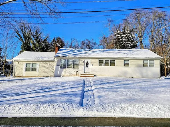 165 Broad Ave, Ewing, NJ 08618