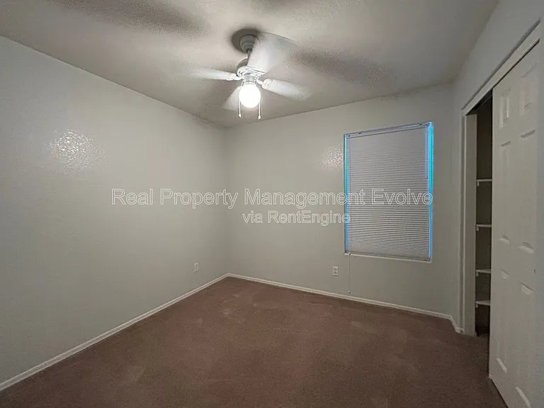 16036 N 11th Ave #1019 — Photo 27