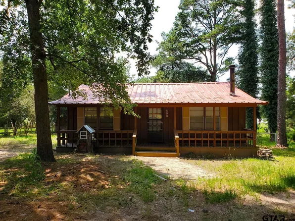 599 Pine St, Crockett, TX 75835