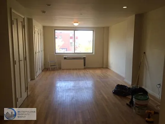 Rented by Metropolitan Property Group | media 17