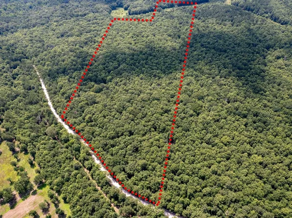 County Road 3235, Clarksville, TX 75426