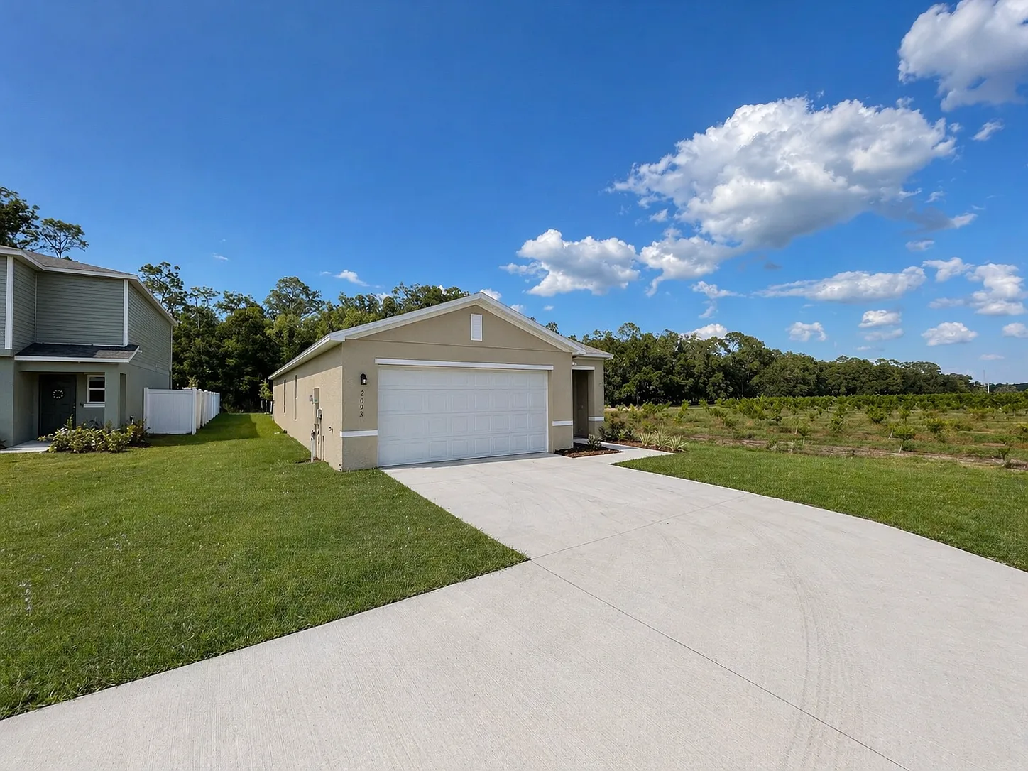 3 bed, 1582 sqft, $2,000 — Photo 2