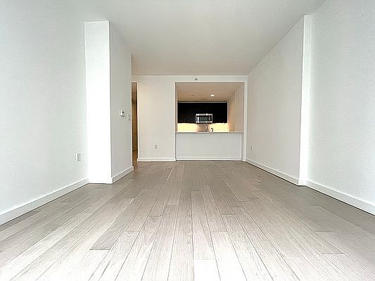 1st image of 114 E 36th St #4A