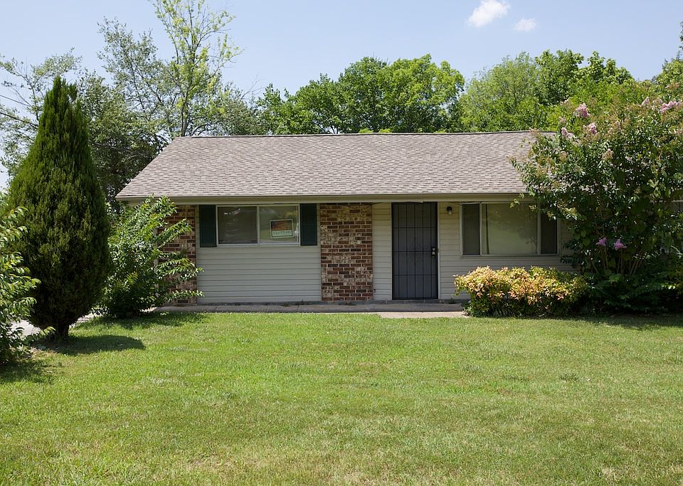 1st image of 6421 Basswood Ln