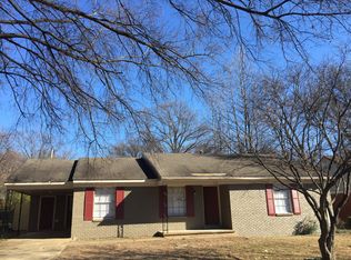 3398 Knight Rd, Memphis, TN 38118