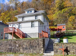 414 Valley Ave, Wall, PA 15148