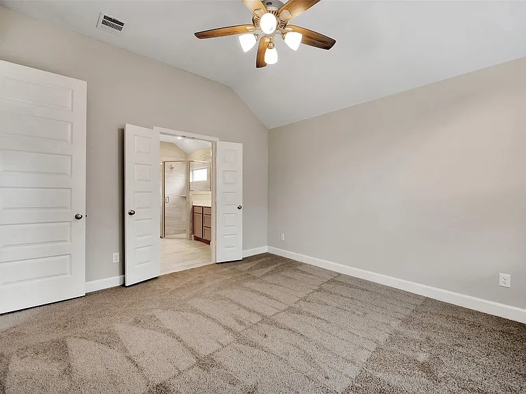 1328 Wicklow Forest St — Photo 22
