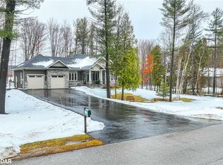 1862 Providence Ln, Severn, ON L3V0V6