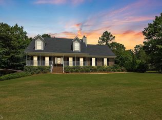 706 Clover Leaf Ct, Locust Grove, GA 30248