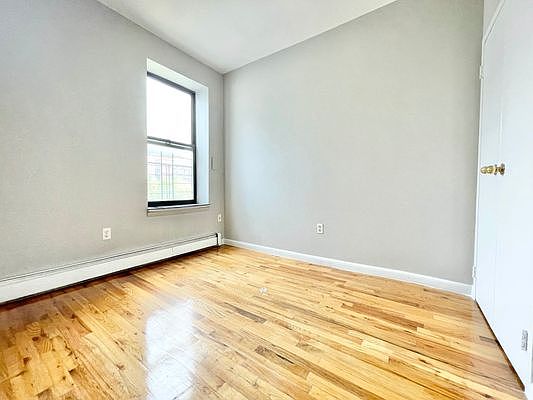5th image of 333 E 108th St #6D