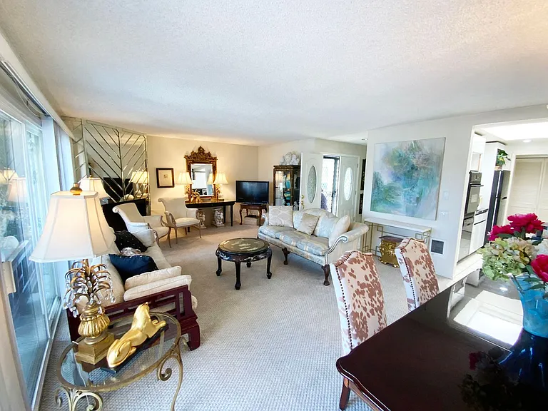 6 Antigua Court — Photo 8
