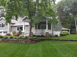 35 Welthian Ct, Warwick, RI 02818