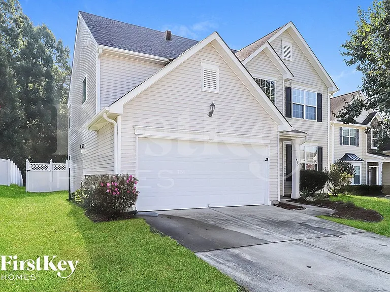 1415 Paulonia Way — Photo 2