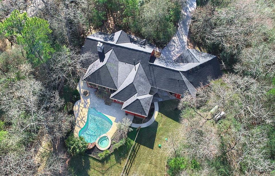1st image of 21918 Badger Hollow Dr