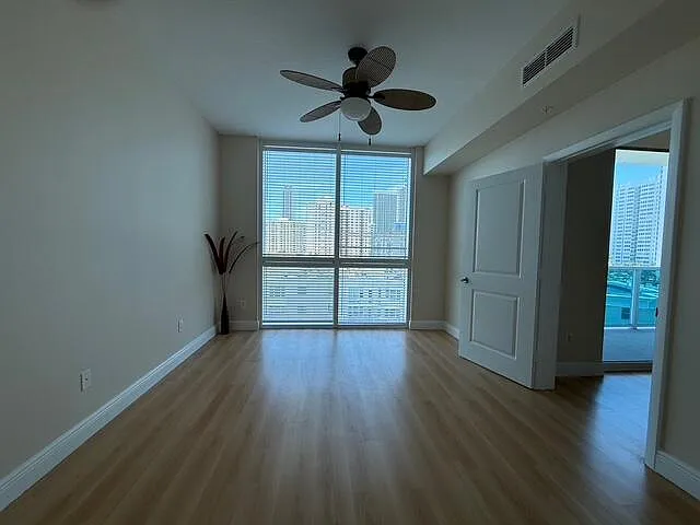 1945 S Ocean Dr #509 — Photo 11