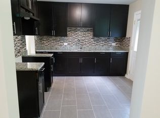 17770 Country Club Ln, Country Club Hills, IL