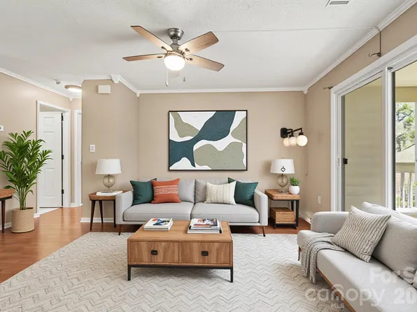 1051 Churchill Downs Ct APT B, Charlotte, NC 28211