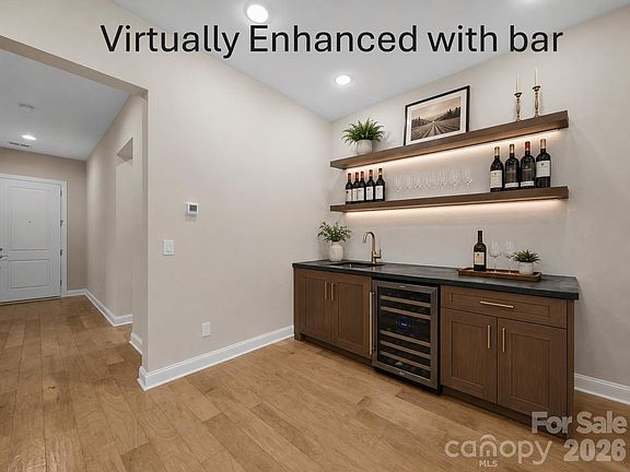 5th image of 253 Stone Mountain Way
