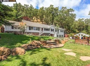 2465 Lunada Ln, Alamo, CA 94507